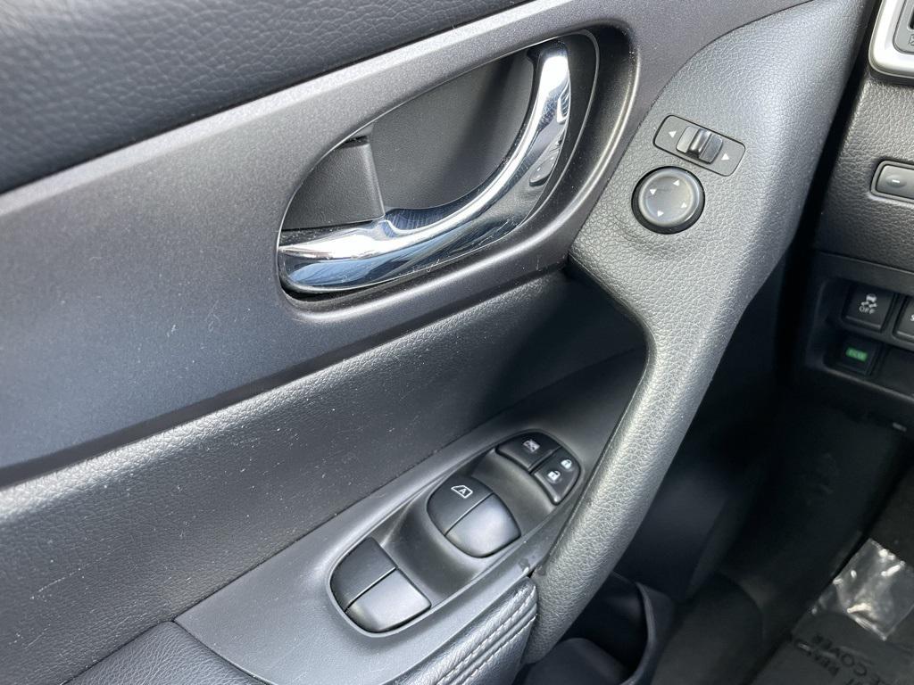 used 2016 Nissan Rogue car, priced at $13,999