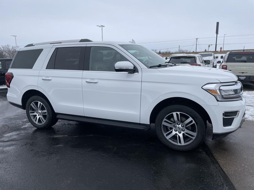 used 2024 Ford Expedition car, priced at $44,999