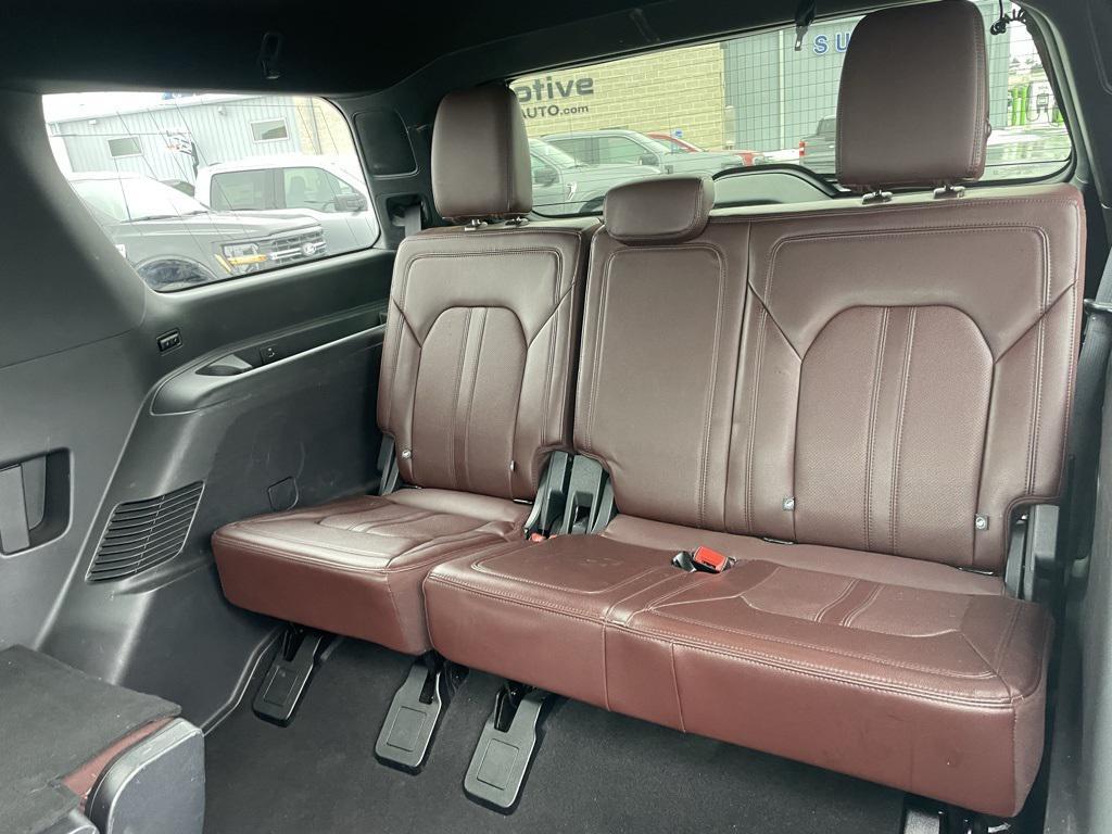 used 2024 Ford Expedition car, priced at $44,999