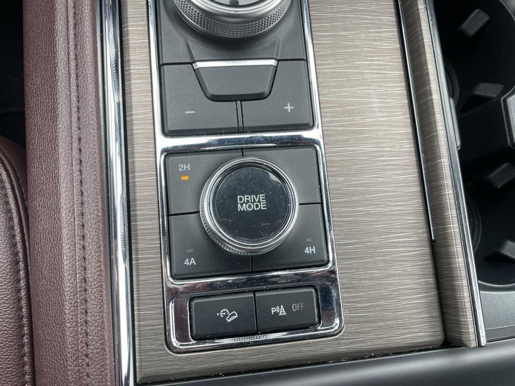 used 2024 Ford Expedition car, priced at $44,999