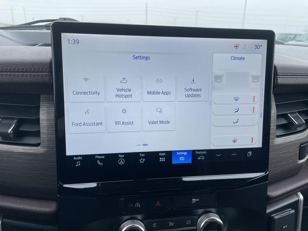 used 2024 Ford Expedition car, priced at $44,999