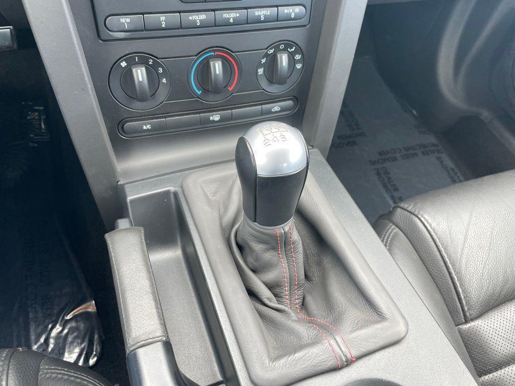 used 2008 Ford Shelby GT500 car