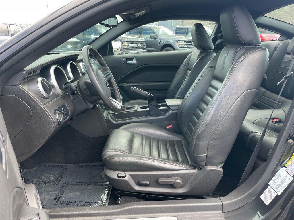 used 2008 Ford Shelby GT500 car