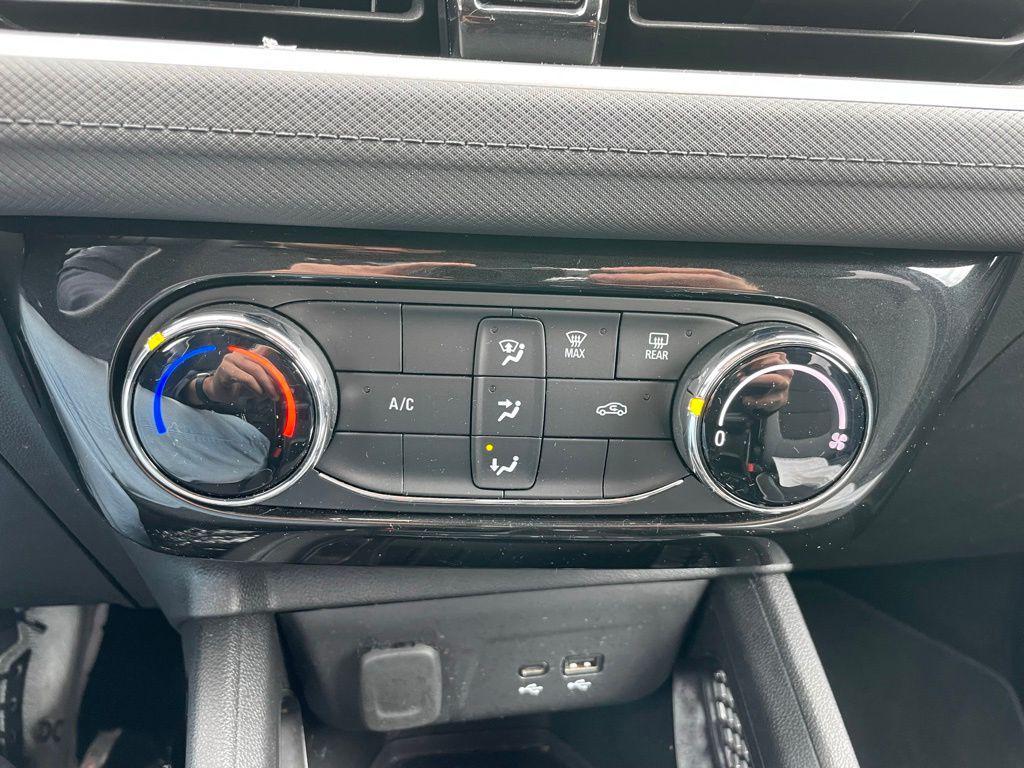used 2025 Chevrolet TrailBlazer car, priced at $24,486