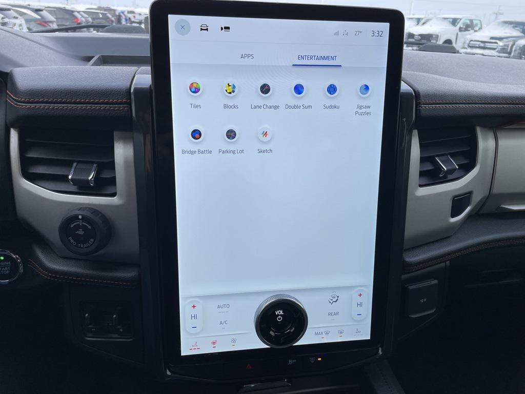 used 2022 Ford Expedition car, priced at $45,991