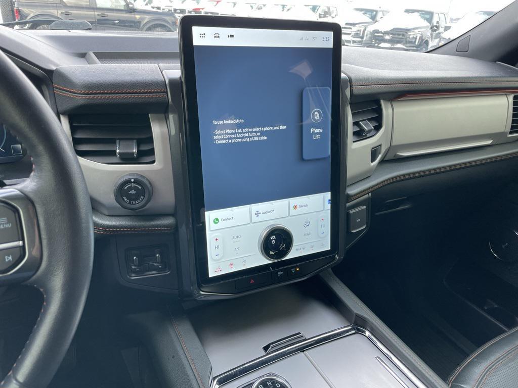 used 2022 Ford Expedition car, priced at $45,991