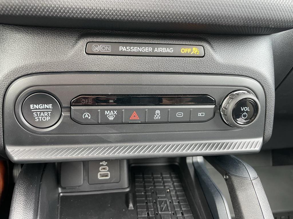 new 2025 Ford Bronco Sport car, priced at $35,536