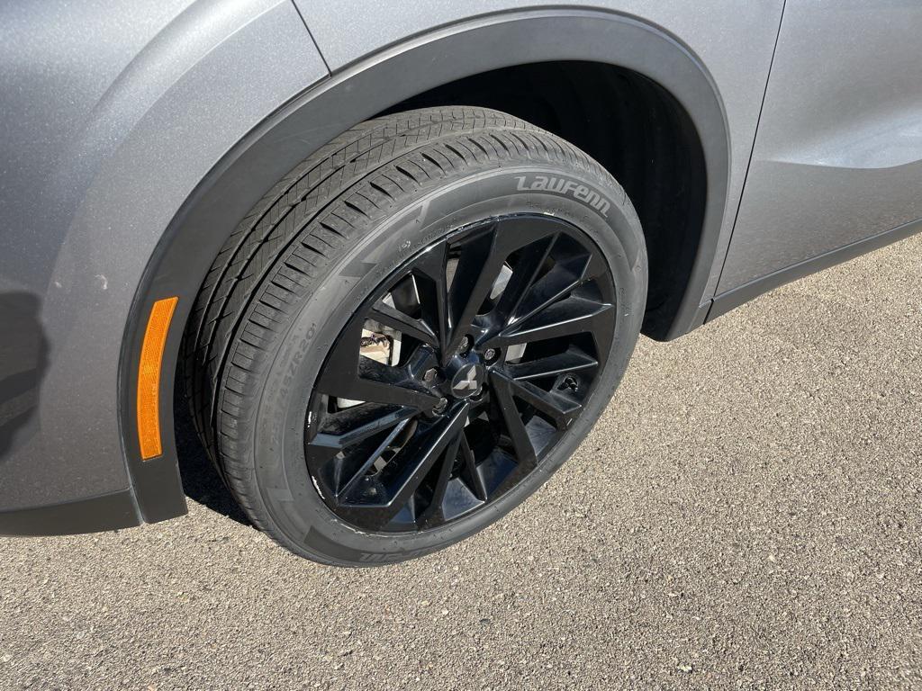 used 2023 Mitsubishi Outlander car, priced at $23,992