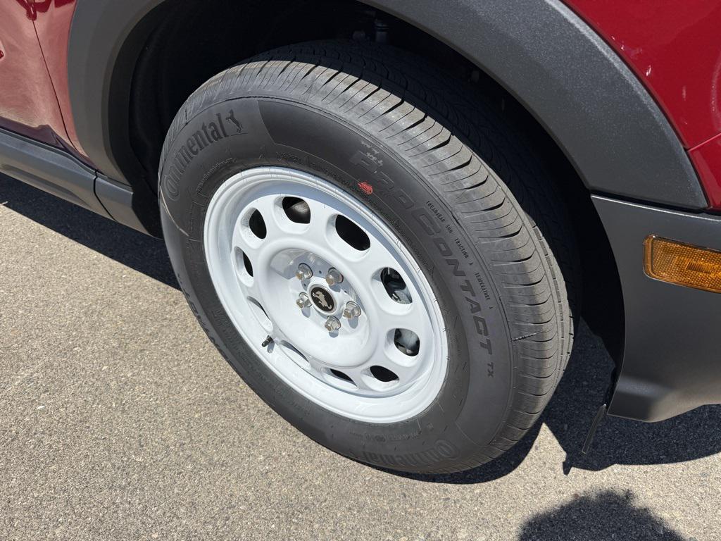 new 2025 Ford Bronco Sport car, priced at $32,670