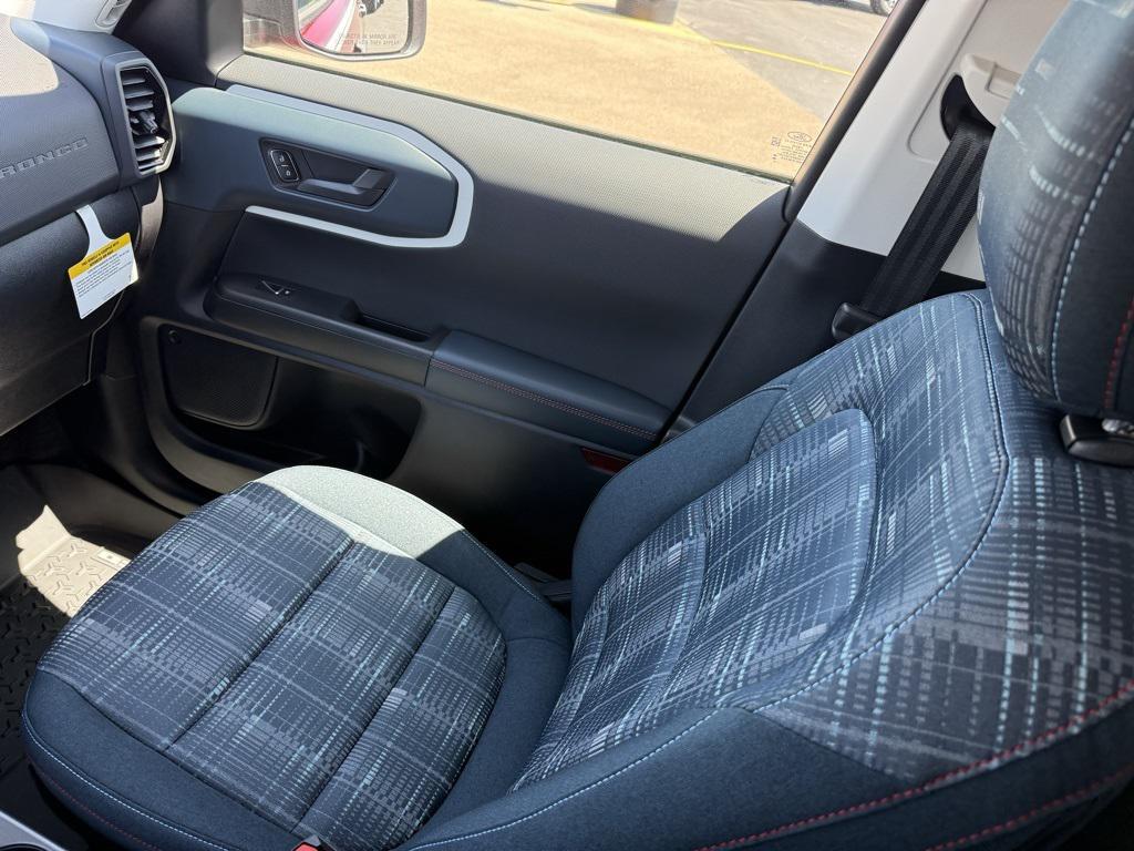 new 2025 Ford Bronco Sport car, priced at $32,670