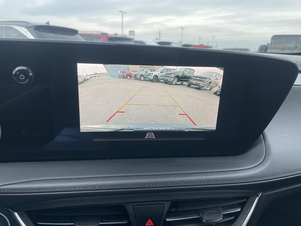 used 2024 Buick Encore GX car, priced at $20,999