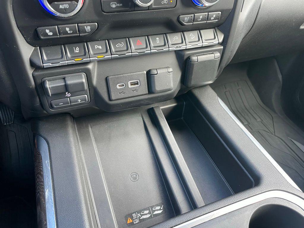 used 2022 GMC Sierra 2500 car, priced at $55,493