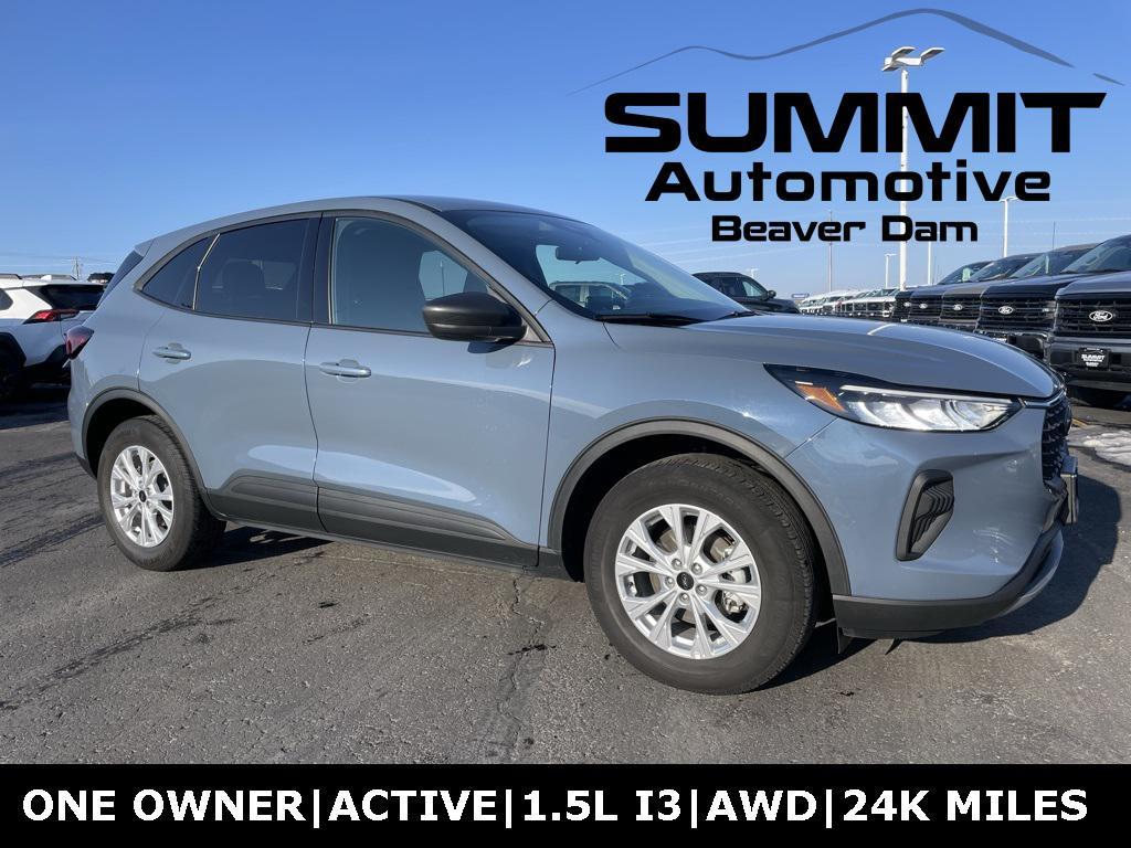 used 2025 Ford Escape car