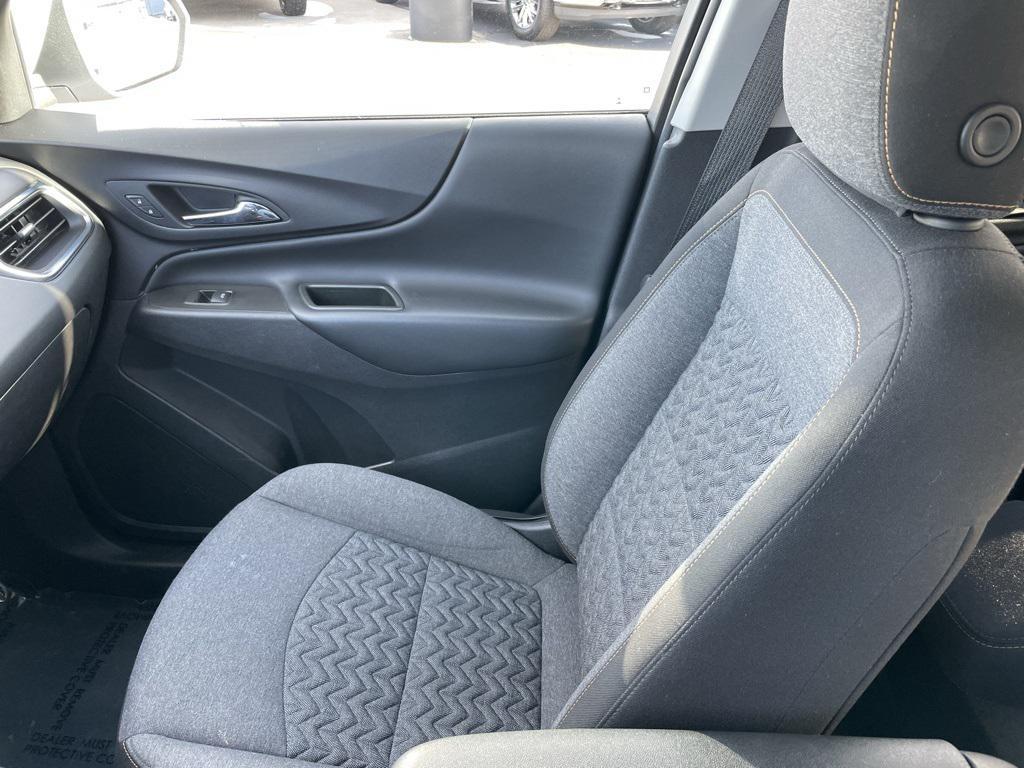 used 2024 Chevrolet Equinox car, priced at $21,999