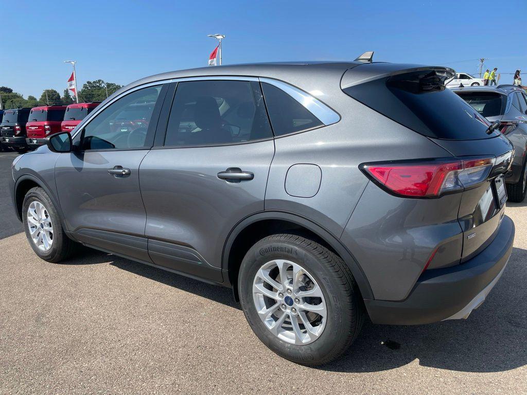 used 2022 Ford Escape car, priced at $18,000