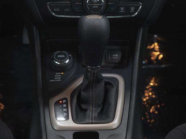 used 2014 Jeep Cherokee car, priced at $10,998