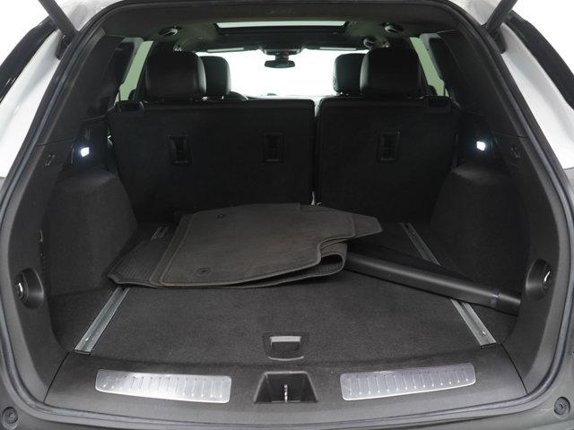 used 2022 Cadillac XT5 car, priced at $23,998