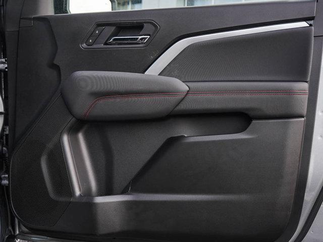 new 2025 Chevrolet Colorado car, priced at $43,990