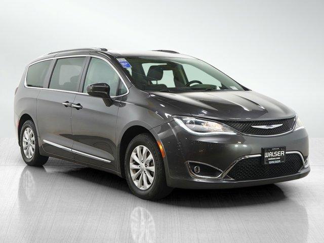 used 2019 Chrysler Pacifica car, priced at $15,998