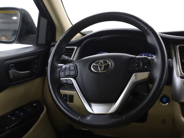 used 2016 Toyota Highlander car, priced at $22,998