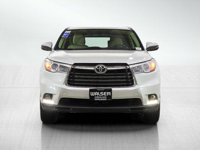 used 2016 Toyota Highlander car, priced at $22,998