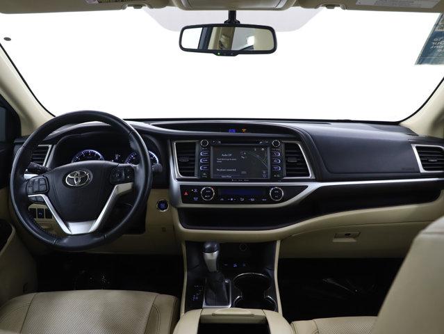 used 2016 Toyota Highlander car, priced at $22,998