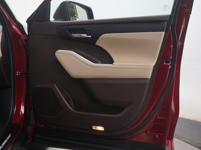used 2022 Toyota Highlander car, priced at $25,998