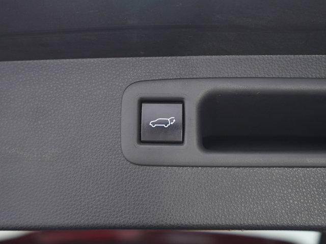 used 2022 Toyota Highlander car, priced at $25,998