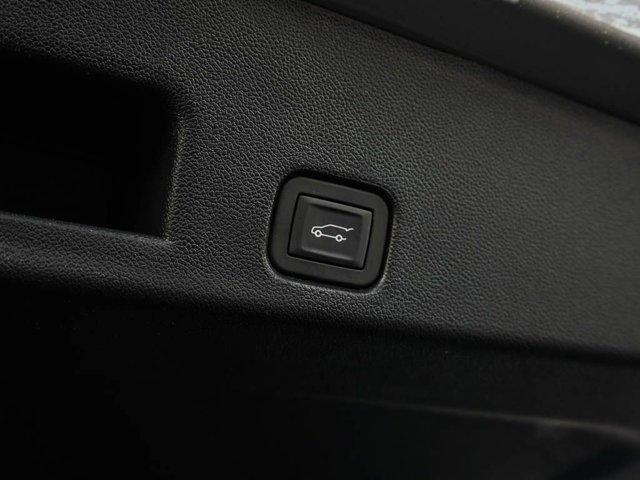 new 2026 Chevrolet Traverse car, priced at $53,828