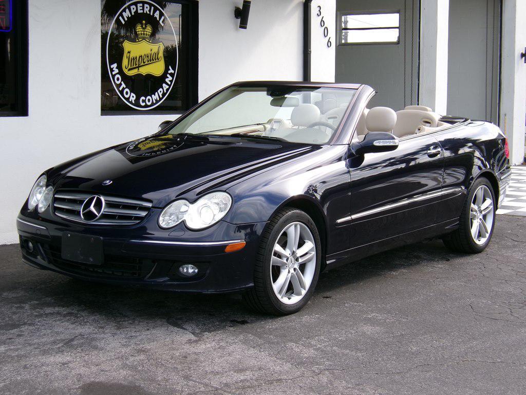 used 2006 Mercedes-Benz CLK-Class car, priced at $8,495