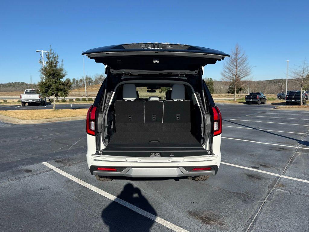 new 2026 Ford Expedition car, priced at $80,590