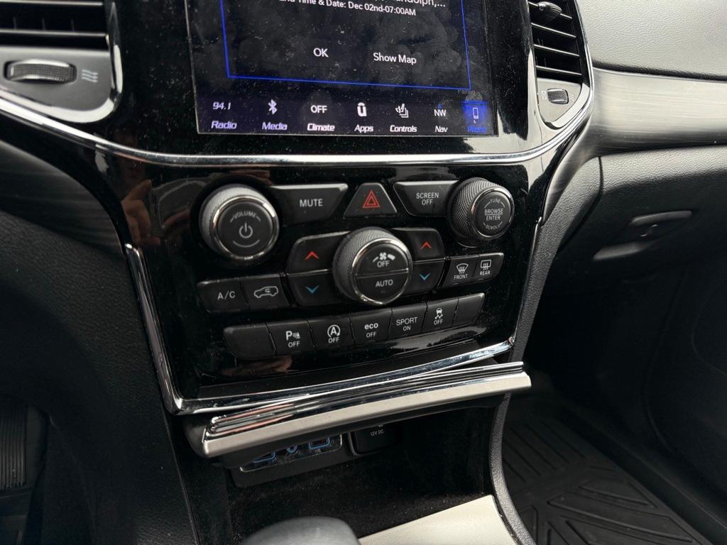 used 2019 Jeep Grand Cherokee car, priced at $17,477