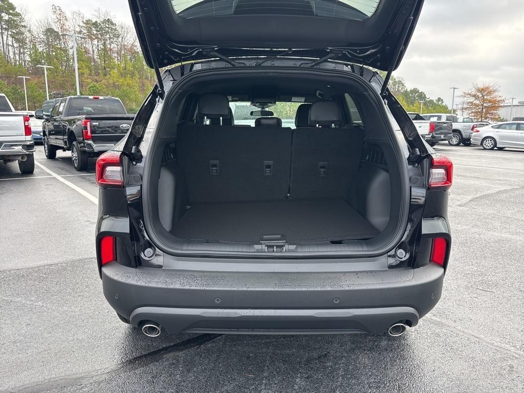 new 2026 Ford Escape car, priced at $30,185