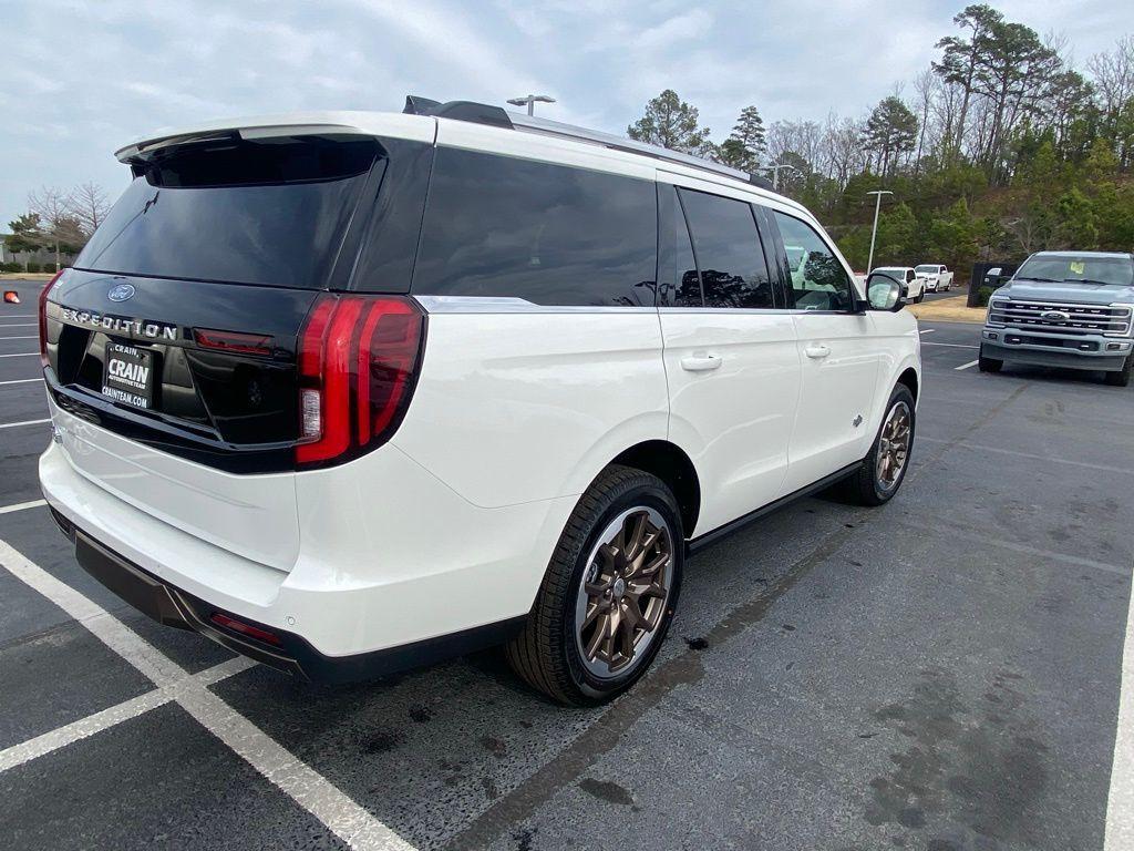 new 2026 Ford Expedition car, priced at $87,650
