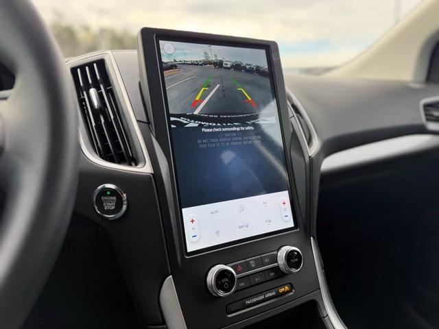 new 2024 Ford Edge car, priced at $33,615