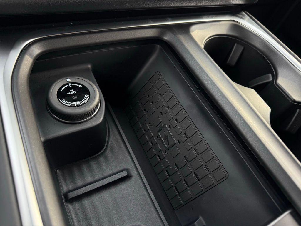 new 2025 Ford Expedition Max car, priced at $82,990