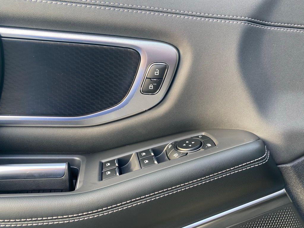 new 2026 Ford Expedition car, priced at $79,690