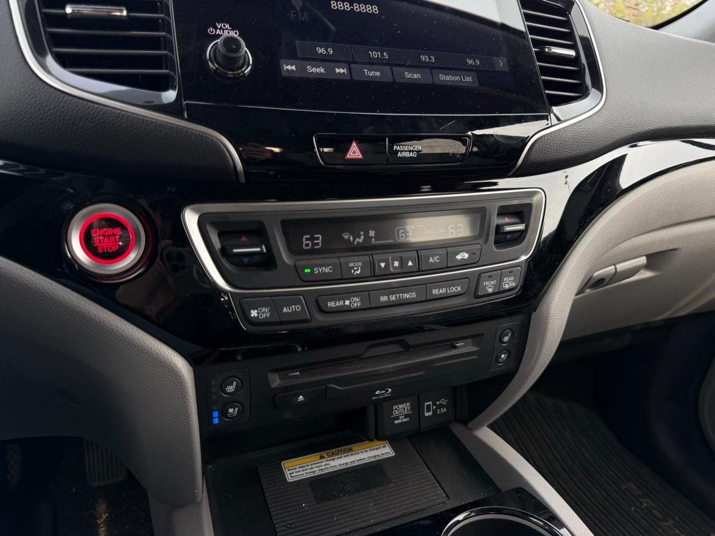 used 2019 Honda Pilot car, priced at $23,444