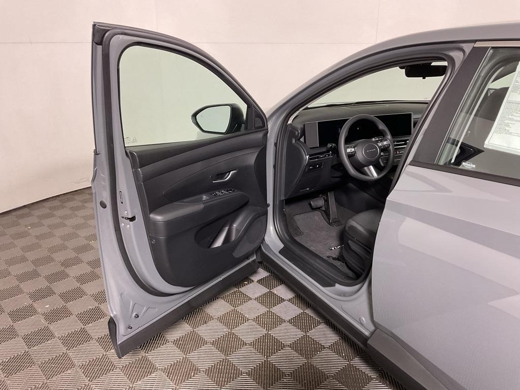 new 2026 Hyundai Tucson car, priced at $31,206