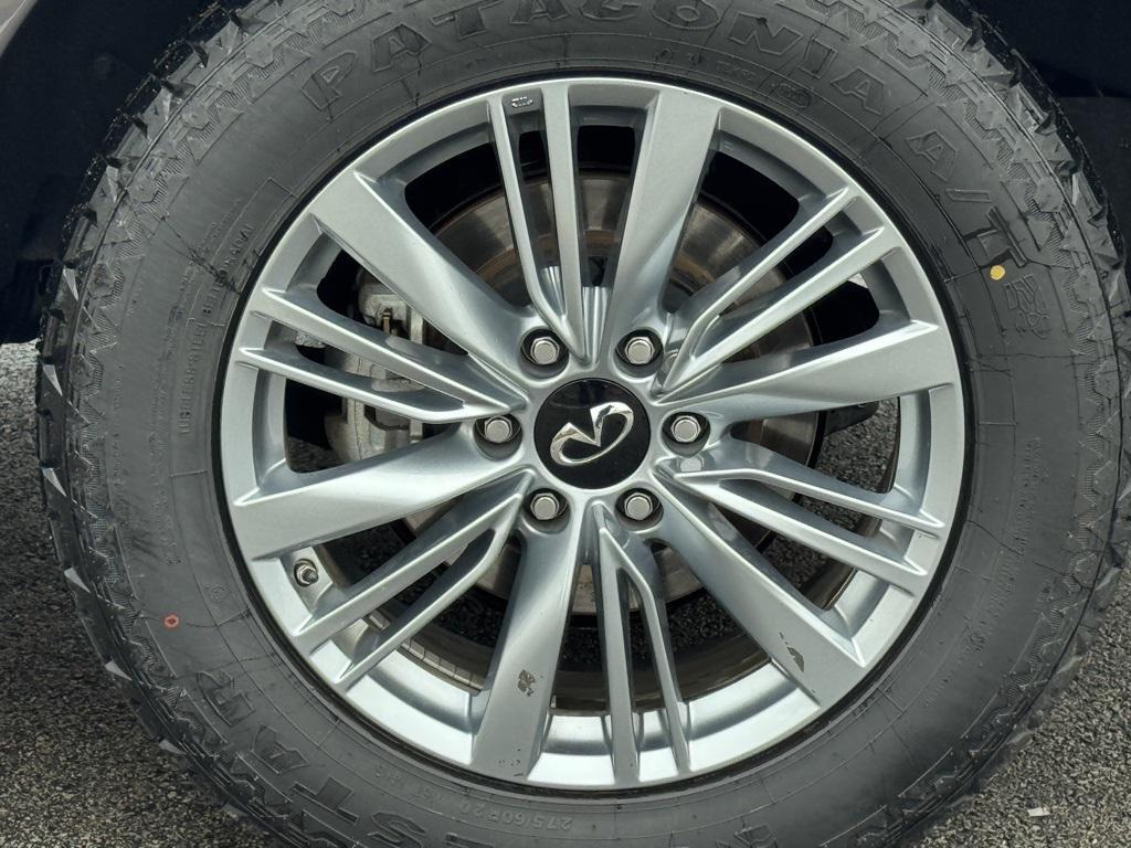 used 2024 INFINITI QX80 car, priced at $37,982