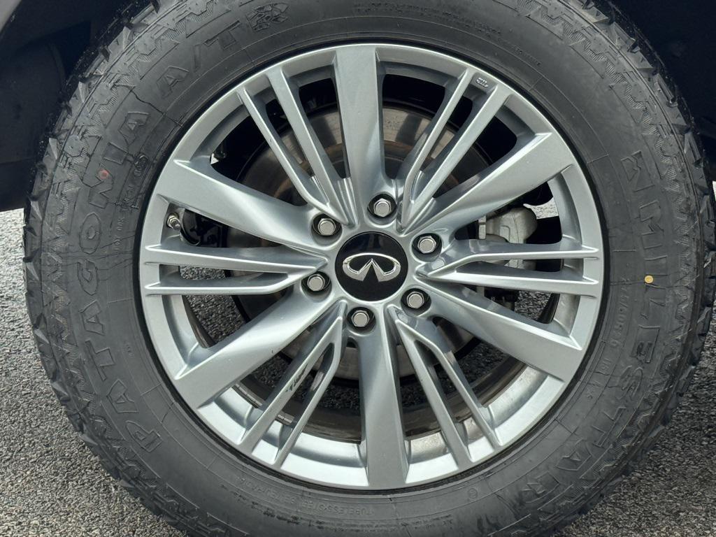 used 2024 INFINITI QX80 car, priced at $37,982