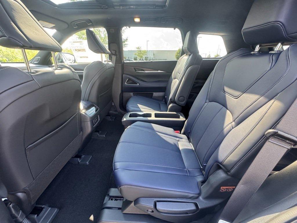 new 2026 INFINITI QX60 car, priced at $56,123