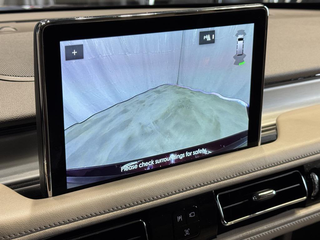 used 2022 Lincoln Aviator car, priced at $30,270