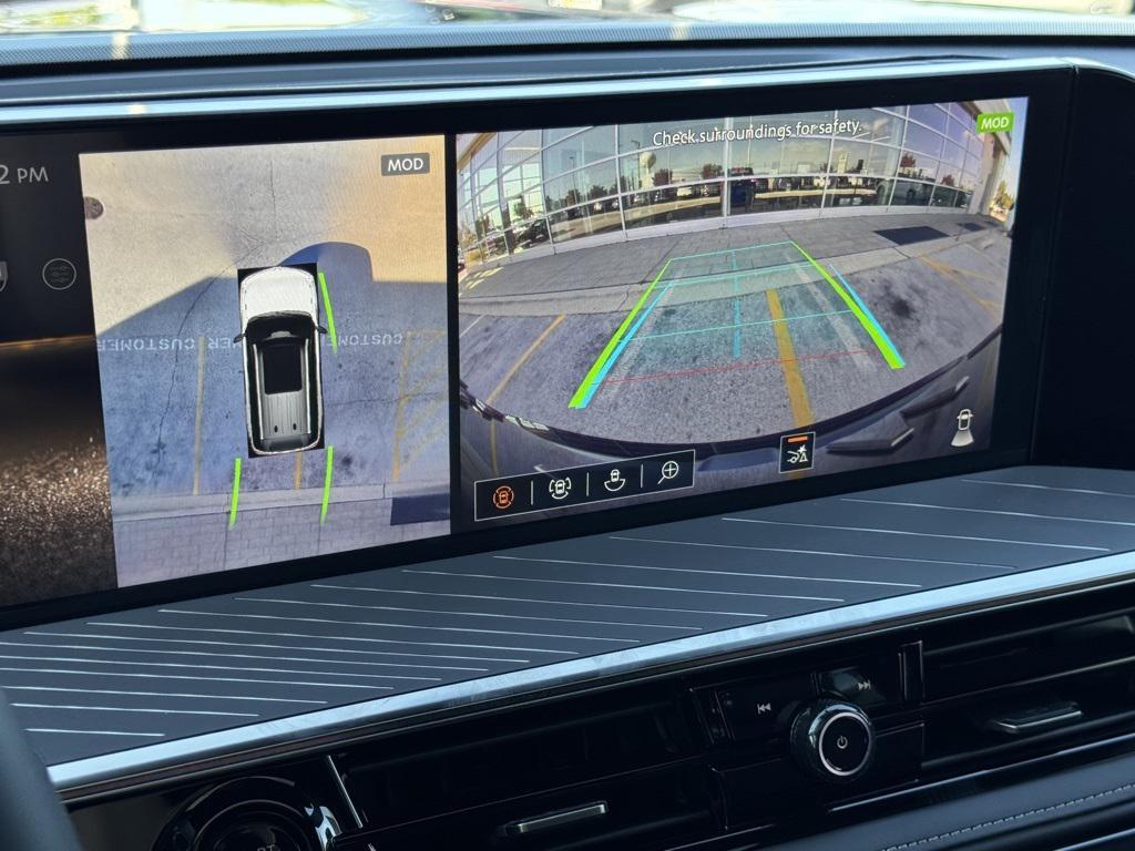 new 2026 INFINITI QX80 car, priced at $102,801