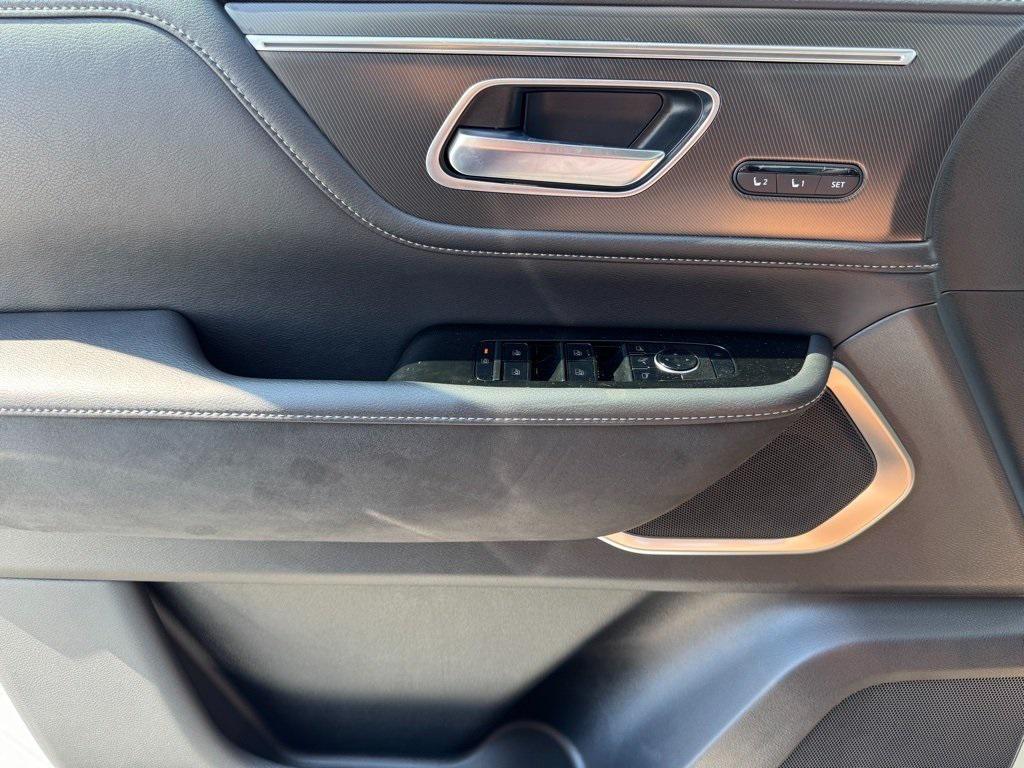 new 2026 INFINITI QX80 car, priced at $87,143