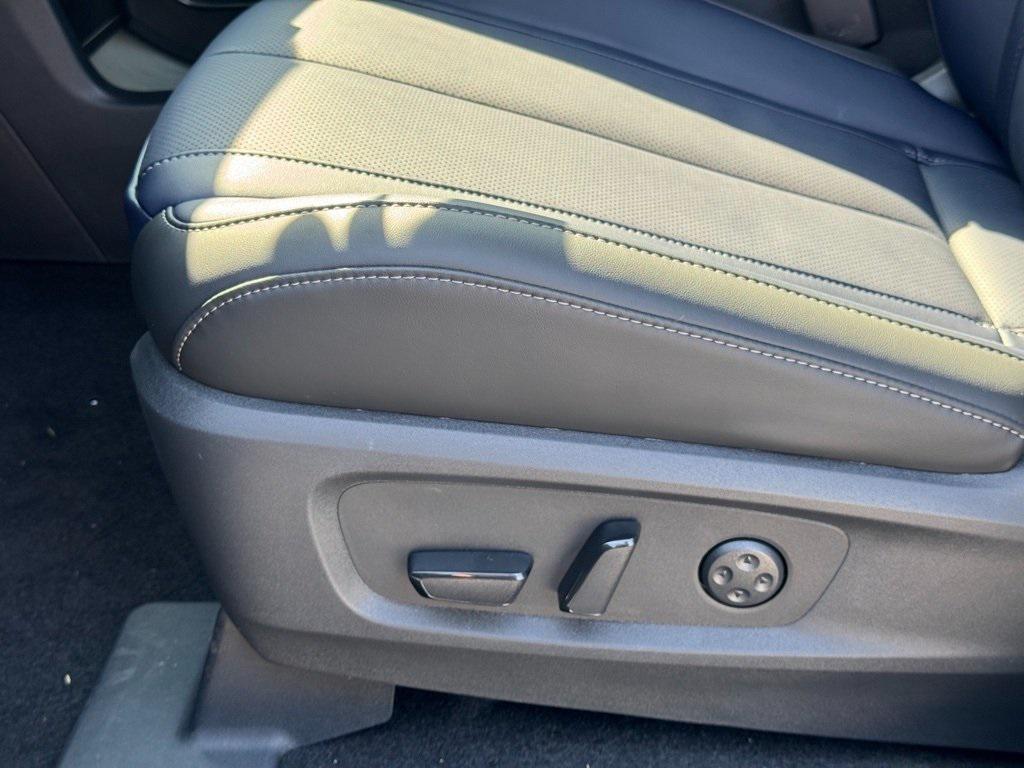 new 2026 INFINITI QX60 car, priced at $55,553