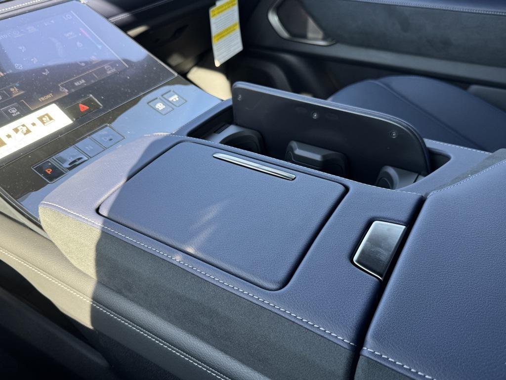 new 2026 INFINITI QX80 car, priced at $91,740