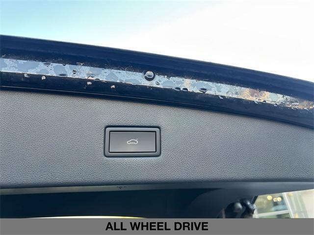 used 2024 Volkswagen Tiguan car, priced at $27,999