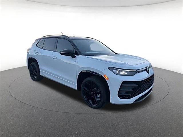 new 2026 Volkswagen Tiguan car, priced at $41,957