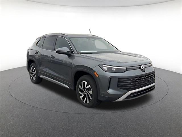 new 2026 Volkswagen Tiguan car, priced at $34,492